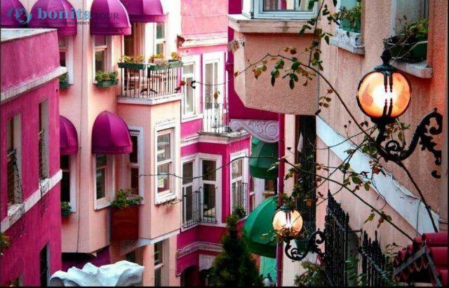 istiklal street- french street