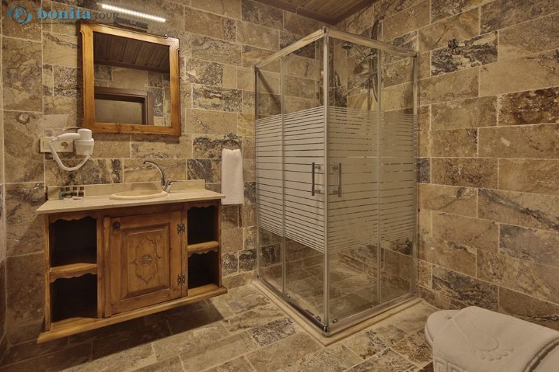 cappadocia view hotel- bathroom